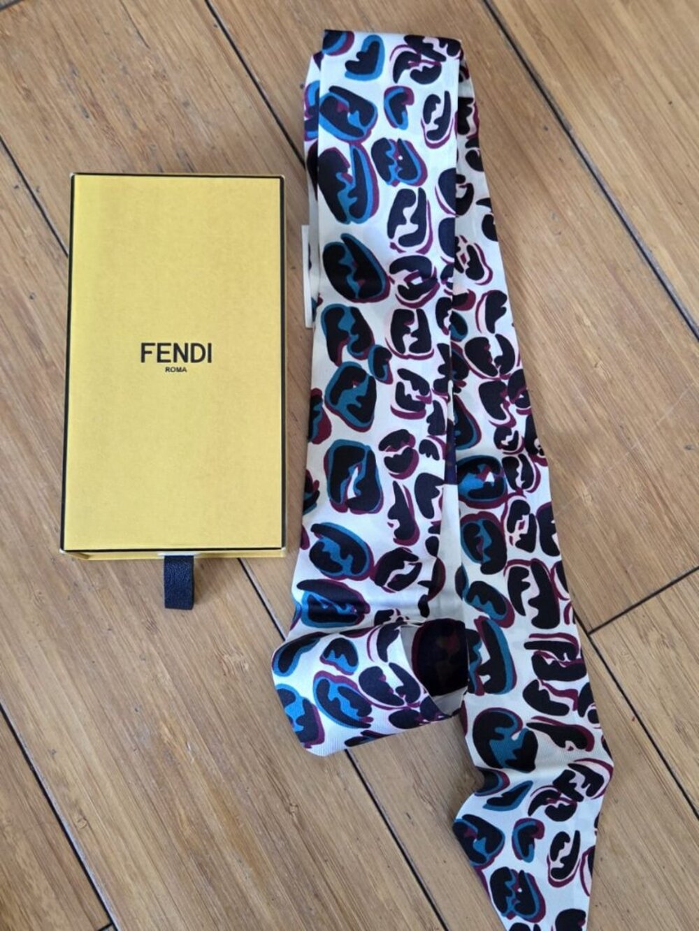 Fendi Wrappy Silk Scarf Logo Graphic Print With Box